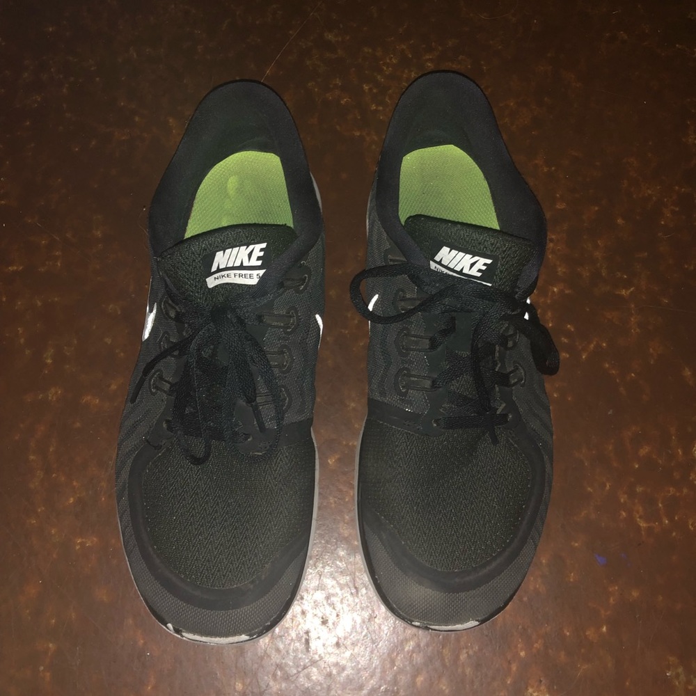 Nike Free Runners